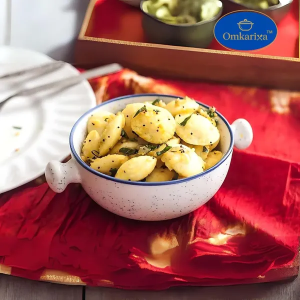 Silver_Stainless_Steel_Premium_Mini_Idli_Maker_And_Idli_Cooker_For_Kitchen