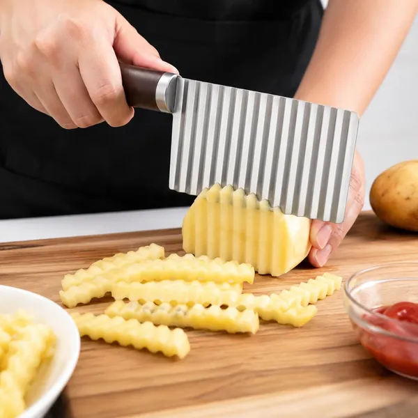 OMKARIXA_Stainless_Steel_Crinkle_Cutter_Knife_|_Wavy_Vegetable_&_Fruit_Slicer_|_Potato_Cutter_for_French_Fries,_Chips,_Salad_&_Food_Garnishing_|_Pack_of_1
