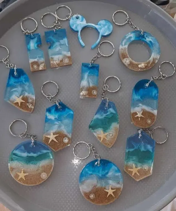 Resin_Ocean_Beach_Keychains_With_Starfish_And_Shells