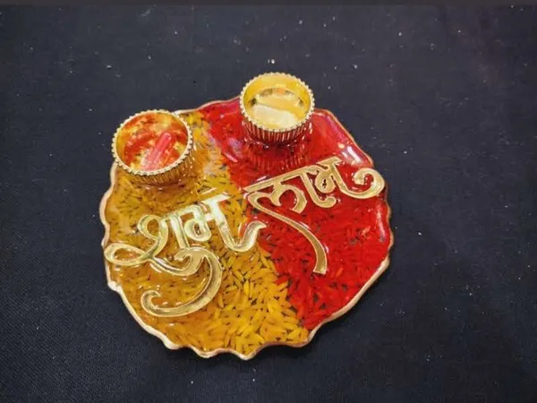 Shubh_Labh_Decorative_Diya_Plate_-_Traditional_Pooja_Thali_Set