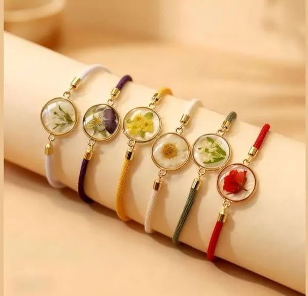 Dried_Flower_Adjustable_Cord_Bracelet