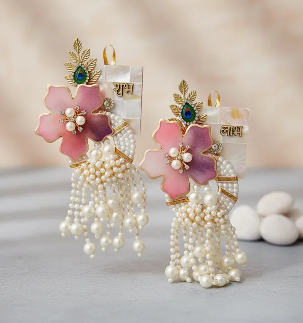 Decorative_Peacock_Feather_Hangign_Shubh-Labh_With_Floral_Accents_And_Pearl_Drops