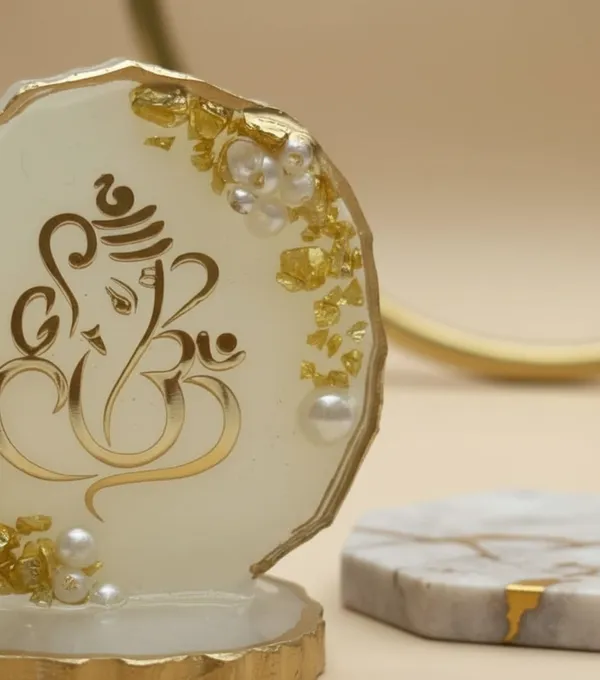 Decorative_Ganesha_Idol_With_Gold_Accents_And_Pearl_Embellishments
