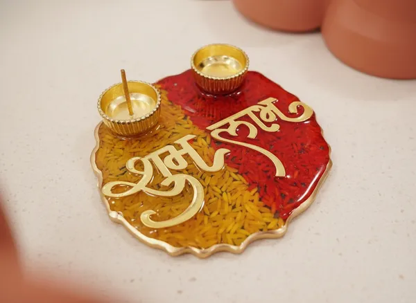 Shubh_Labh_Decorative_Diya_Plate_-_Traditional_Pooja_Thali_Set