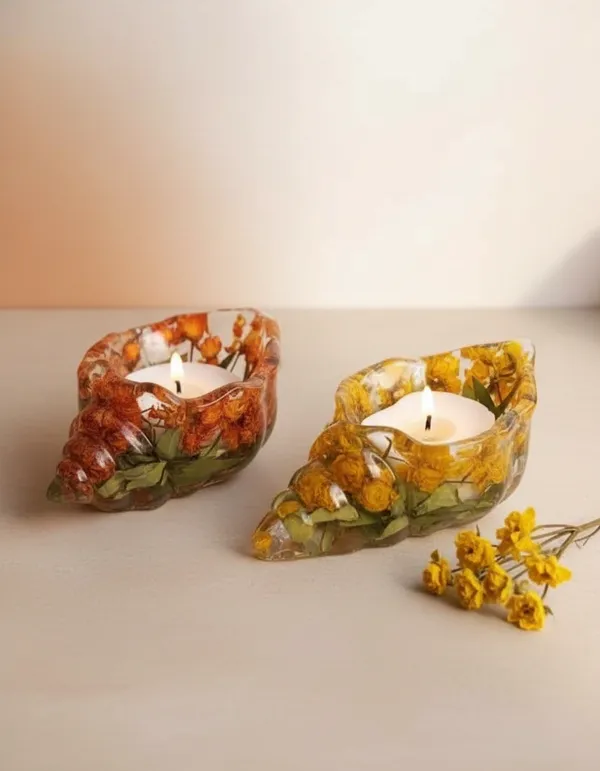 Resin_Flower_Candle_Holder_Set_With_Embedded_Dried_Flowers