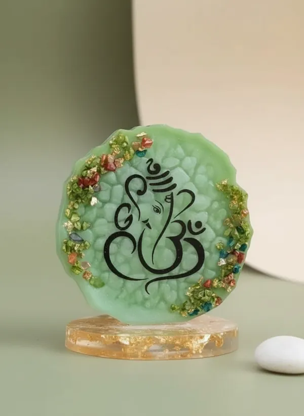 Resin_Ganesh_Ji_Car_Desk_Idol_With_Gold_Flakes