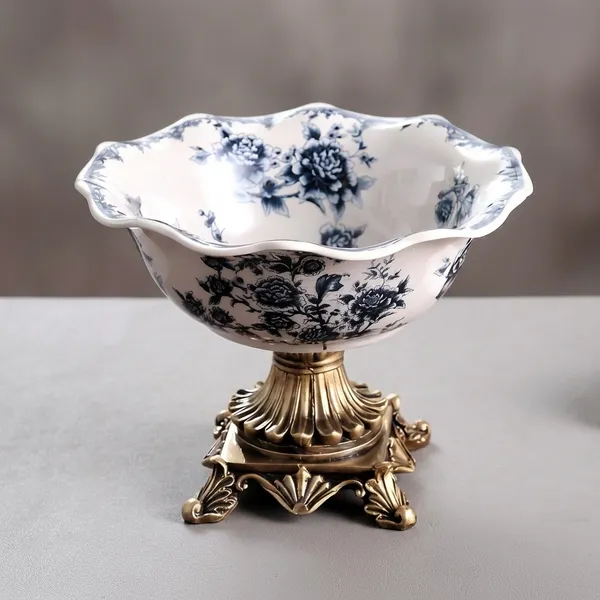 White_Porcelain_Classic_Floral_Bowl_With_Gold_Metal_Stand