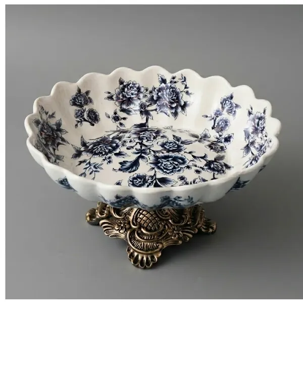 White_And_Blue_Porcelain_Chinoiserie_Floral_Scalloped_Bowl_On_Brass_Stand