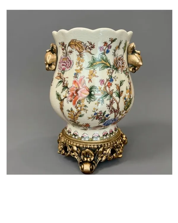 Multicolor_Ceramic_Classic_Floral_Urn_Vase_With_Gold_Handles