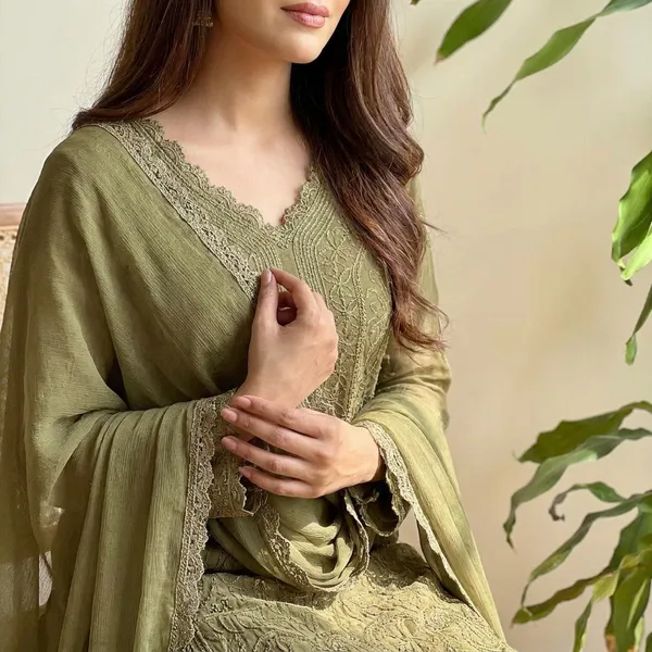 Green_Georgette_Chikankari_Embroidery_Kurta_With_Pant_And_Dupatta_For_Women
