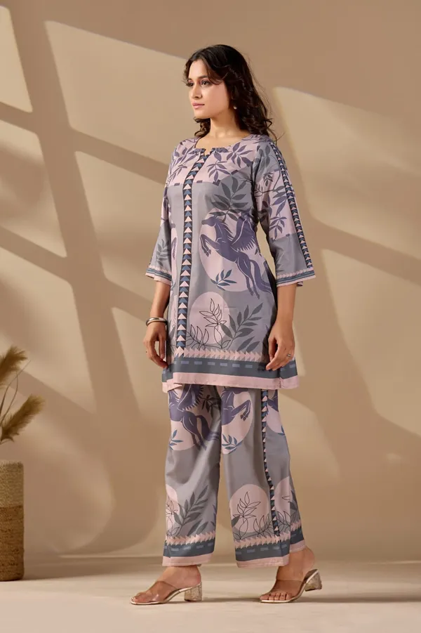 Women's_Floral_Printed_Kurta_and_Trousers_Co-ord_Set