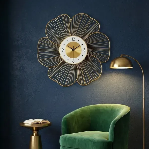Gold_Flower_Shaped_Decorative_Wall_Clock