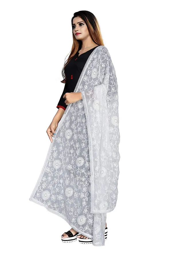 Miss_India_Women_Chiffon_Dupatta_With_Gold_Embroidery