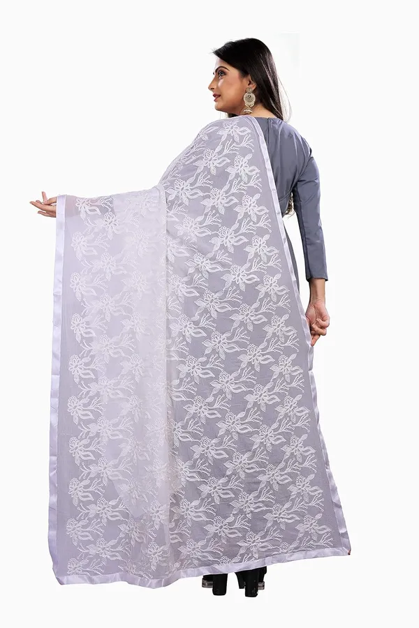 Miss_India_Women_Chiffon_Dupatta_With_Karachi_Embroidery_Work