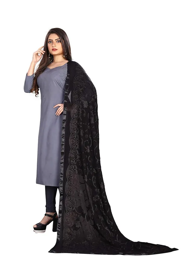 Miss_India_Women_Chiffon_Dupatta_With_Embroidery_Work