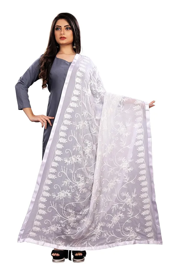 Miss_India_Women_Chiffon_Dupatta_With_Gold_Embroidery