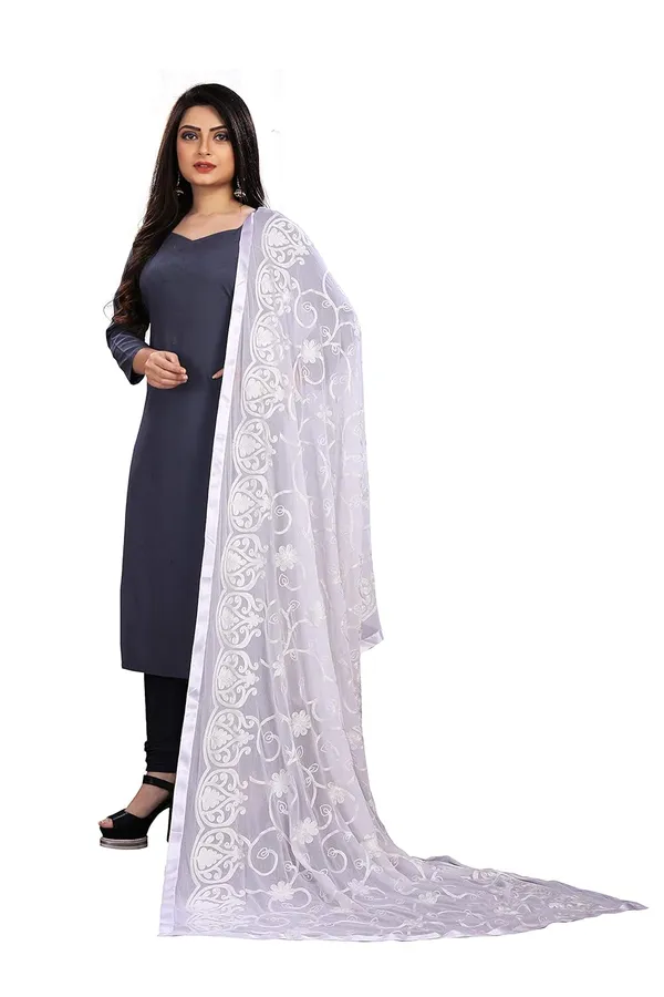 Miss_India_Women_Chiffon_Dupatta_With_Embroidery_Work