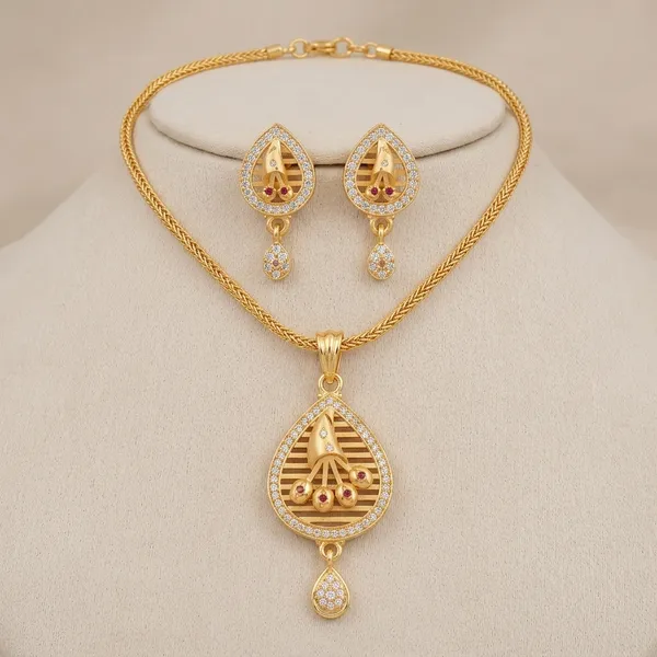 Golden_Brass_Crystal_Teardrop_Lattice_Pendant_Necklace_Set_For_Women