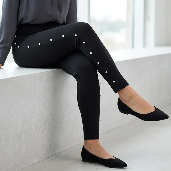 Black_Cotton_Leggings_For_Women