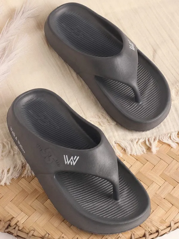 Grey_Stylish_Casual_Slippers_For_Men