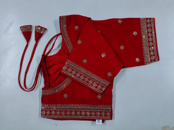 Red_Vichitra_Silk_Embroidered_Saree_Blouse_For_Women