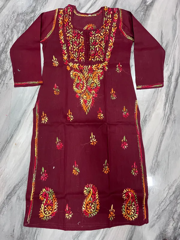 Maroon_Cotton_Floral_Embroidered_Kurti_For_Women