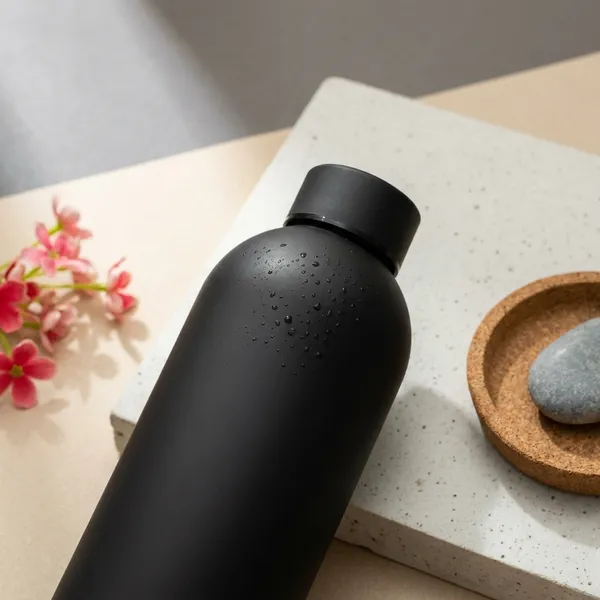 Stainless_Steel_Matte_Black_Insulated_Water_Bottle