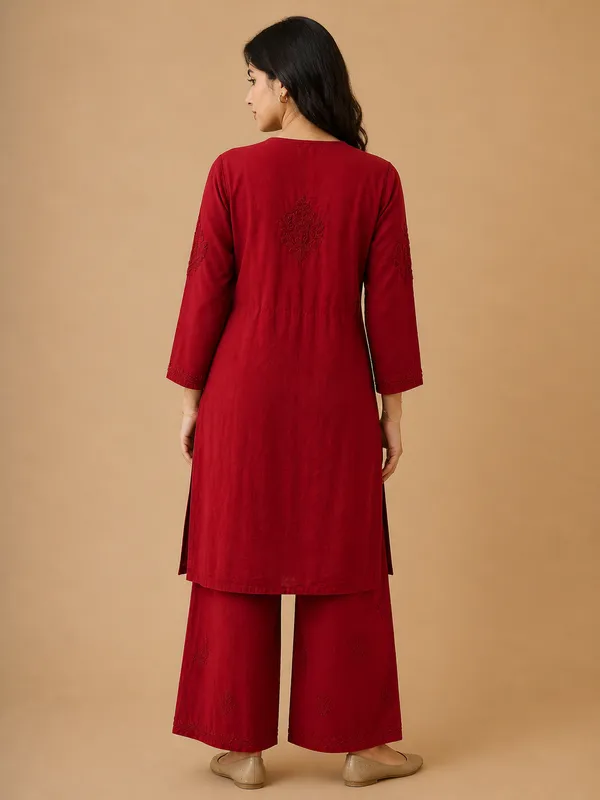 Maroon_Cotton_Embroidered_Kurta_Set