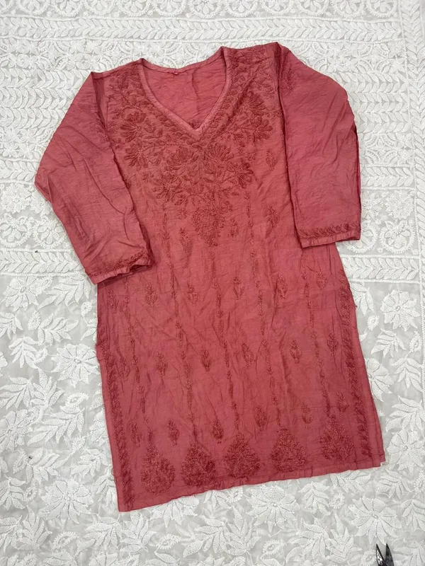 Dusty_Rose_Cotton_Embroidered_Kurta