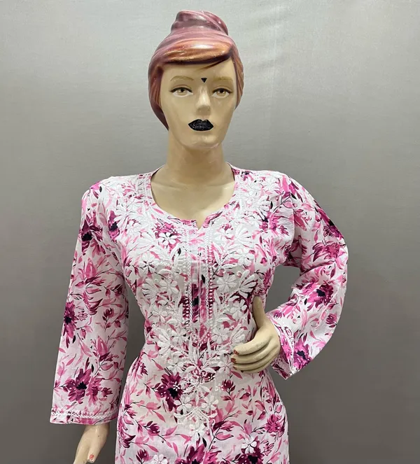 White_And_Pink_Cotton_Floral_Kurta_Set