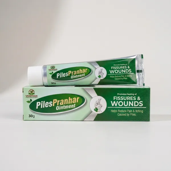 Piles_Pranhar_Ointment_Ayurvedic_Relief_For_Piles,_Fissures_And_Wounds_30G_(PACK_OF_2)