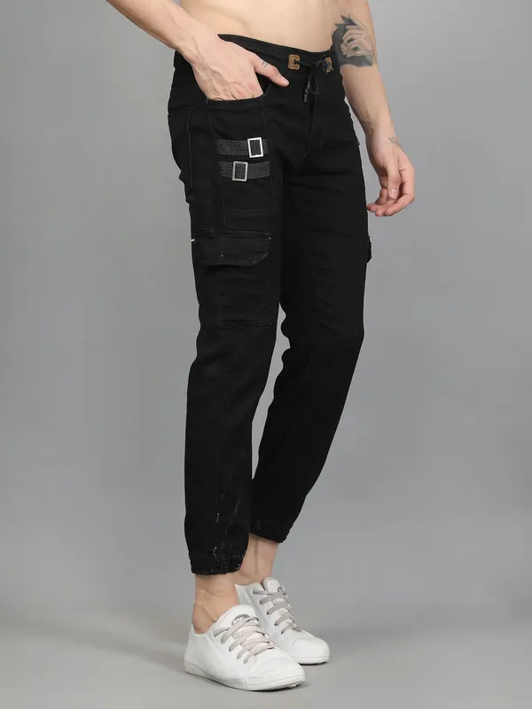 Black_Cotton_Lycra_Cargos_For_Men