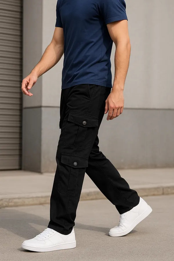 Black_Cotton_Blend_Comfort_Fit_Cargos_For_Men