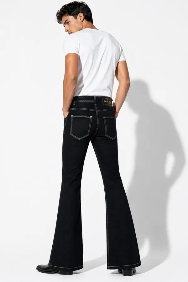 TRIMTED_Men_Black_Bootcut_Jeans