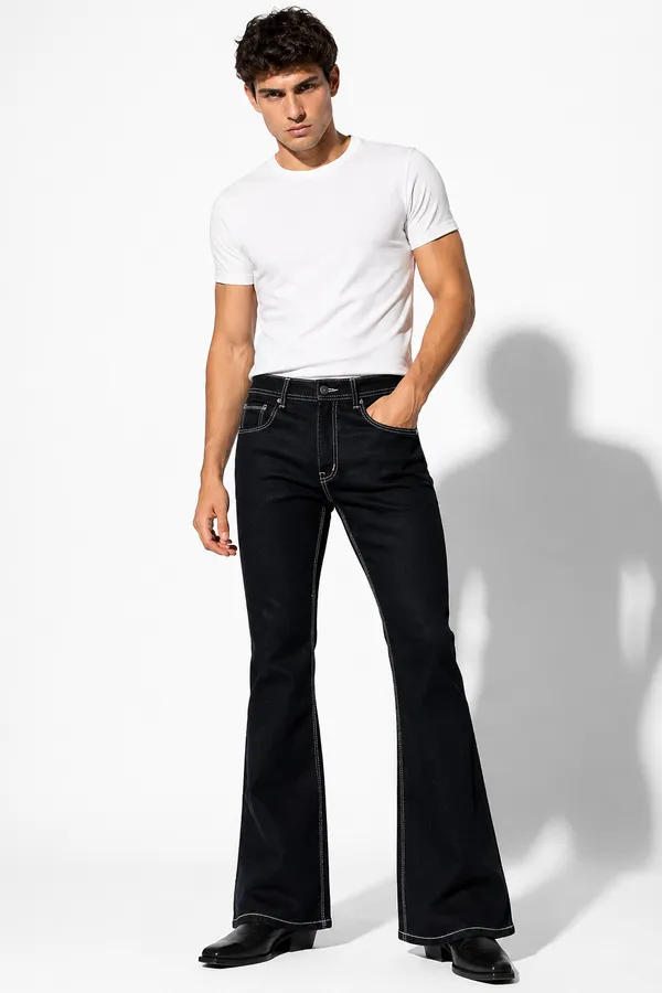 TRIMTED_Men_Black_Bootcut_Jeans