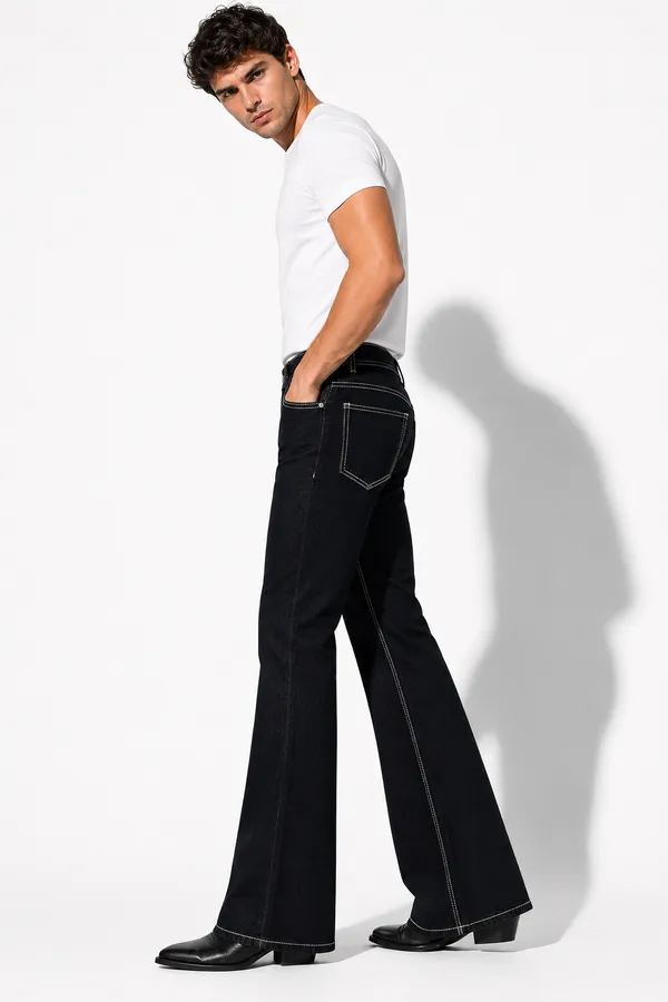 TRIMTED_Men_Black_Bootcut_Jeans