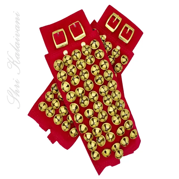 Maroon_Brass_Velvet_5_Line_Ghungroo_Anklet_With_Adjustable_Strap