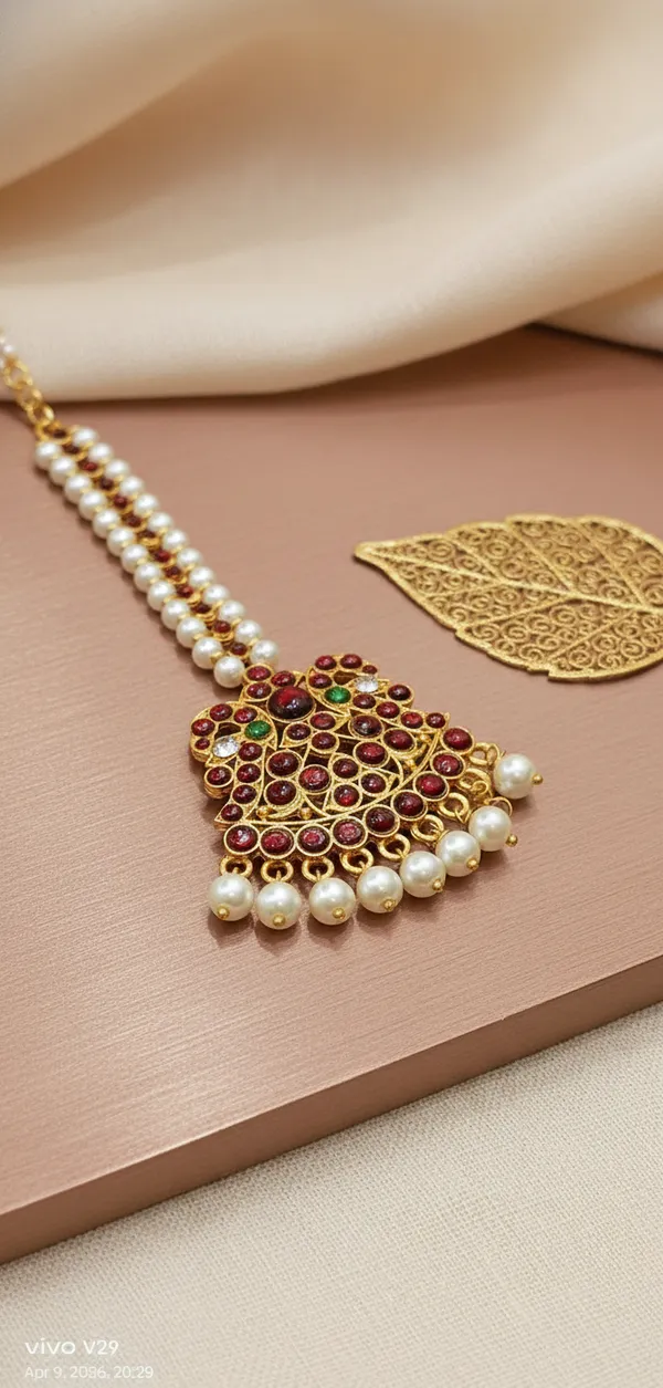 Gold_Alloy_Red_Stone_Pearl_Drop_Maang_Tikka_For_Women
