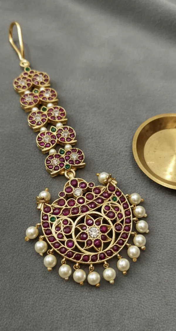 Gold_Alloy_Ruby_Pink_Stone_Peacock_Maang_Tikka_For_Women