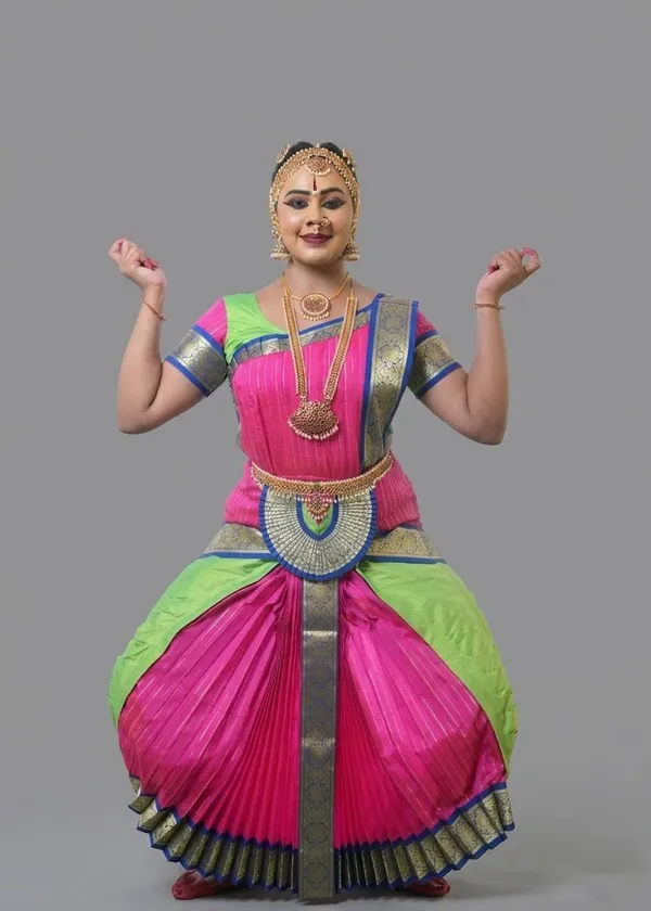 Pink_&_Green_Silk_Blend_Bharatanatyam_Costume_For_Women