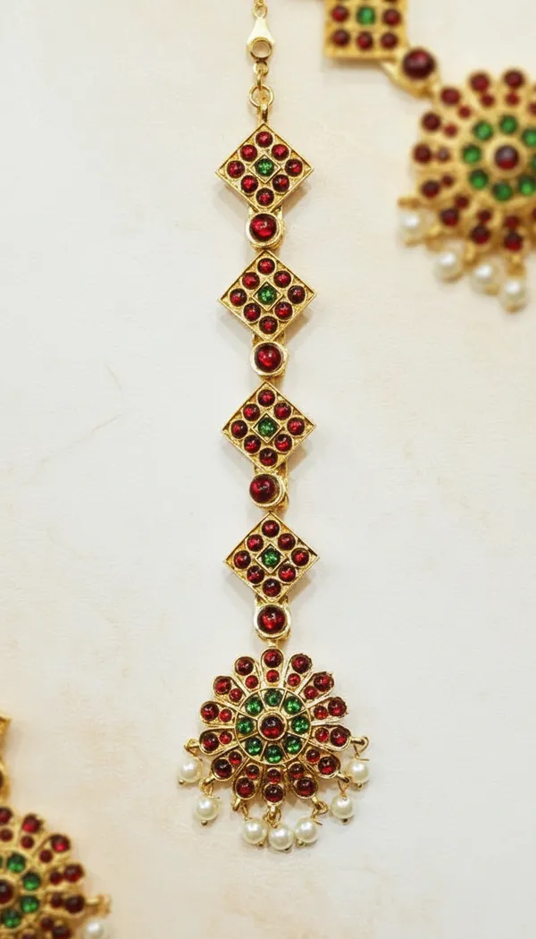 Gold_Alloy_Red_&_Green_Stone_Traditional_Maang_Tikka_For_Women