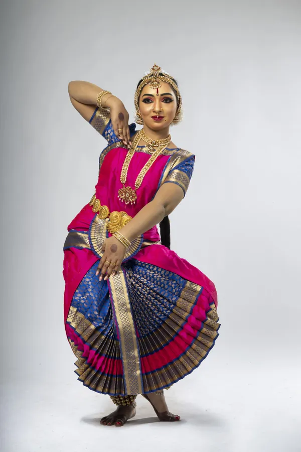 Pink_Blue_Silk_Blend_Bharatanatyam_Costume_Set_For_Women
