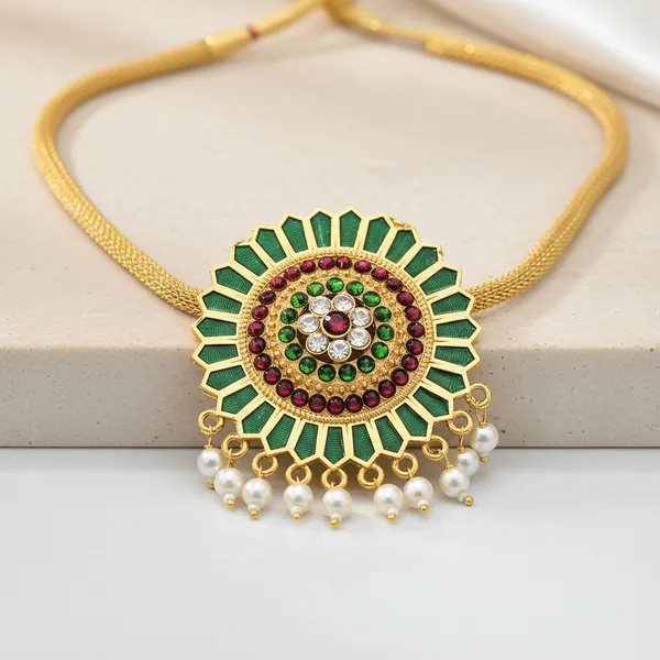Gold_Alloy_Green_Red_Stone_Pearl_Short_Necklace_For_Women