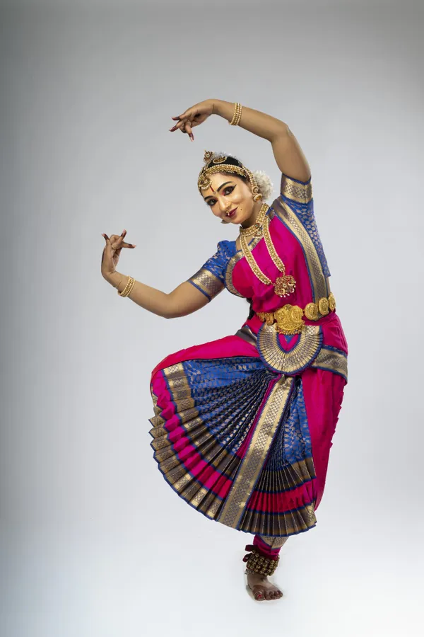 Pink_Blue_Silk_Blend_Bharatanatyam_Costume_Set_For_Women
