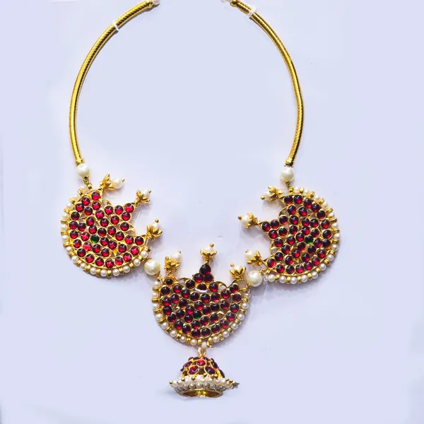Gold_Alloy_Kemp_Stone_Paisley_Short_Necklace_For_Women
