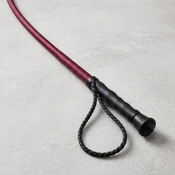 Braided_Cord_Dog_Training_Whip_With_Ergonomic_Grip