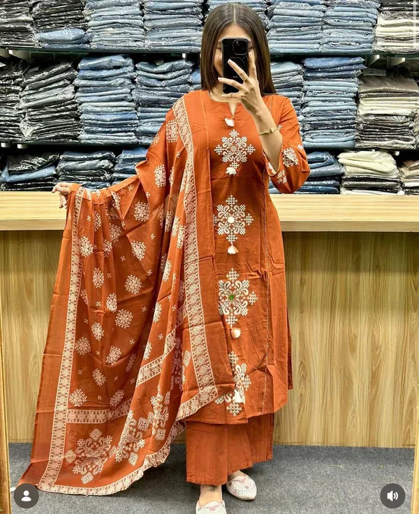 Orange_Cotton_Embroidered_Kurta_Set_For_Women