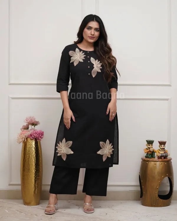 Black_Cotton_Flex_Floral_Embroidered_Straight_Kurta_For_Women