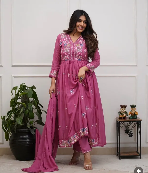 Pink_Cotton_Anarkali_Embroidered_Kurta_Set_For_Women