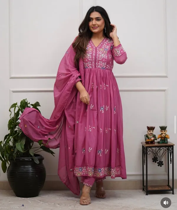 Pink_Cotton_Anarkali_Embroidered_Kurta_Set_For_Women